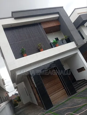 4bdrm Duplex in Wtc Estate, Enugu for sale