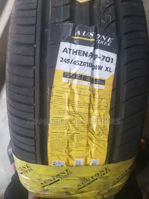 245/45r18 Austone Tyre