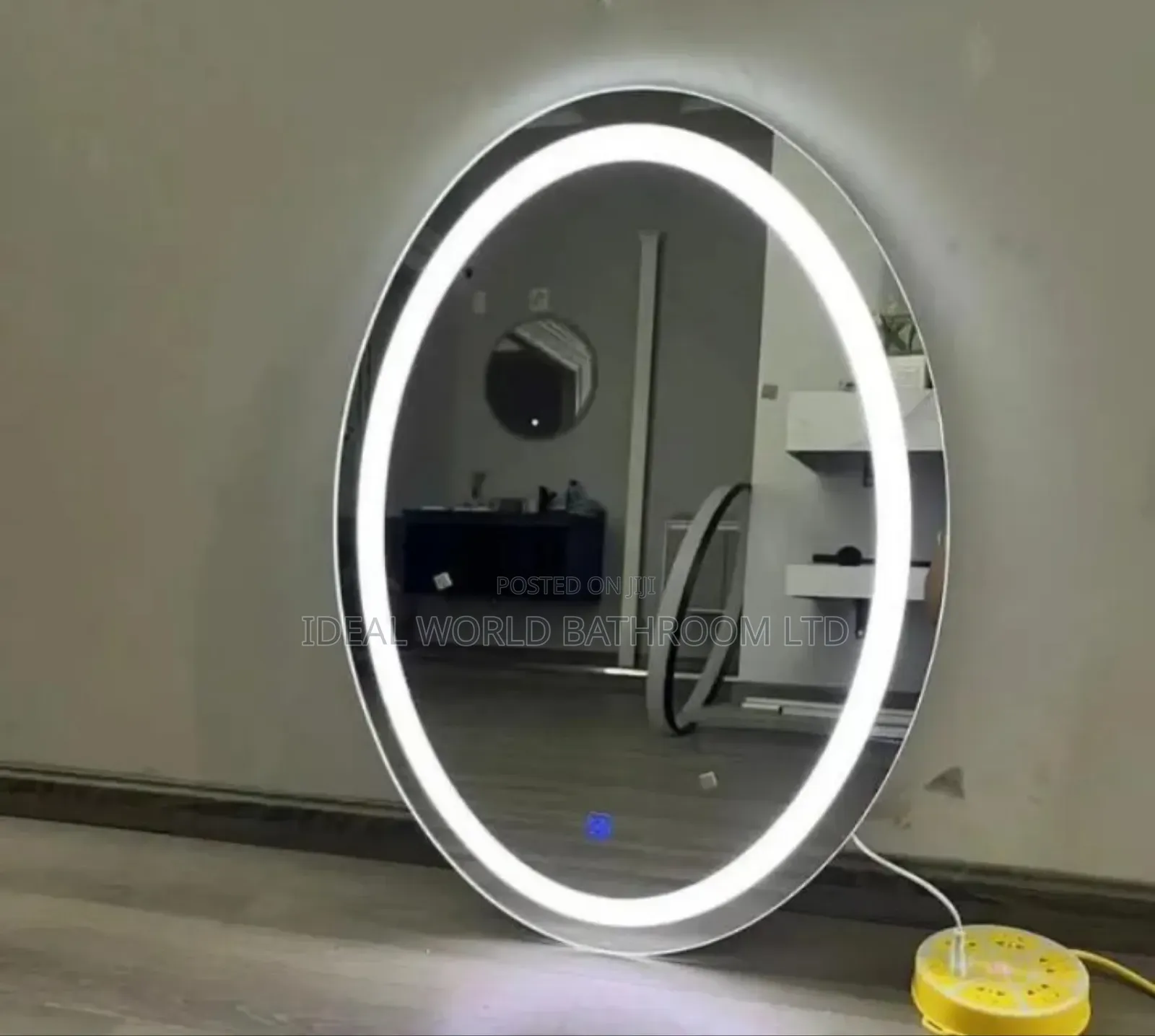 Circle Mirror