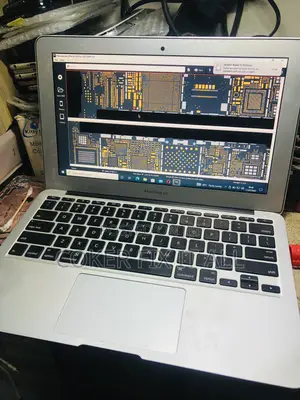 iPhone Micro Soldering Engineering
