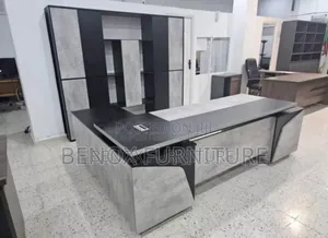 Executive Director Desk With Drawers