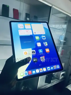 Apple iPad Pro 12.9 (2021) 128 GB Silver
