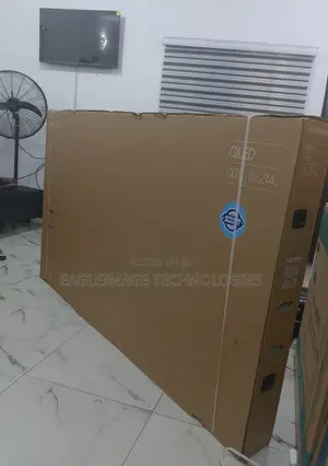 Size Matters – Experience 85 Inches of Qled Precision
