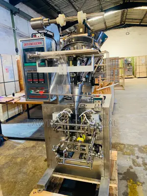 Powder Sealing Packaging Machine