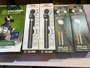Selfie Stick Tripod With Two Fill Led Light