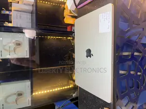 Laptop Apple MacBook Air 2024 M3 13-Inch 8GB Apple M3 SSD 256GB