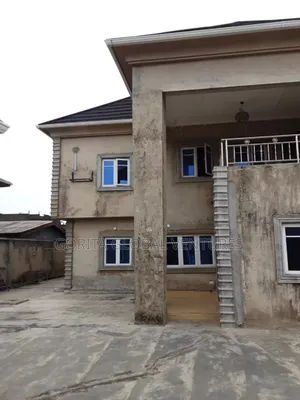 9bdrm Duplex in Off Governor Rd, Governors Road for sale
