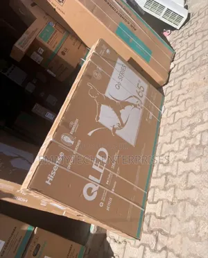Original Hisense 65inche Smart Television Qled