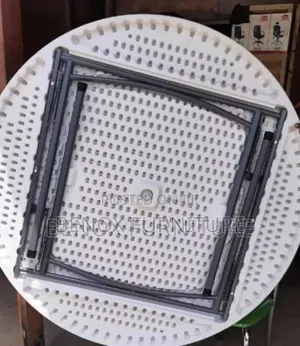 Foldable Plastic Banquet Table 5ft Diameter