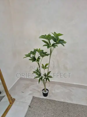 Artificial Schefflera Tree – 140 Cm