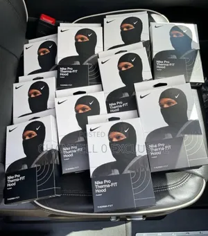 Brand New Unisex Nike Mask