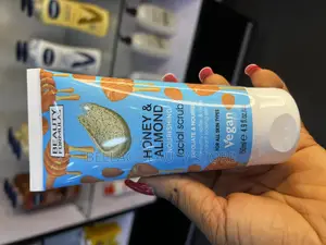 Beauty Formulas Almond and Honey Facial Scrub