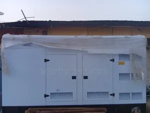 Heavy Duty Sp630kva Perkins Diesel Soundproof Generator 2years Warrant