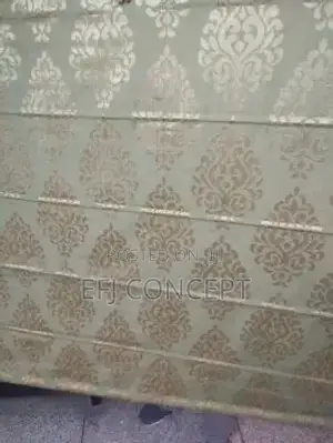 Day And Night Window Blind - Lovely Light Gold Floral Design