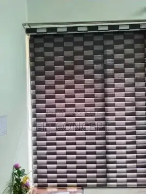 Day And Night Window Blind - Lovely Tile-like Design