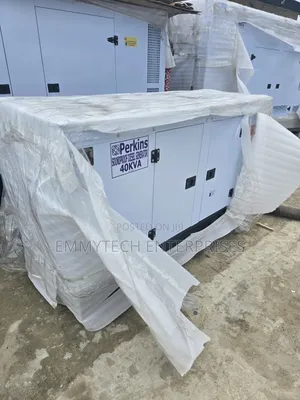 《》Heavy-Duty 40kva Perkins Diesel Soundproof Gen 2years Wty