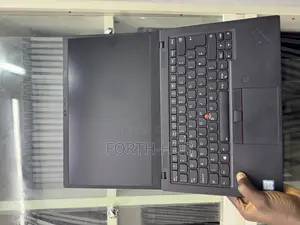 Laptop Lenovo ThinkPad X1 Carbon 16GB Intel Core i7 SSD 512GB