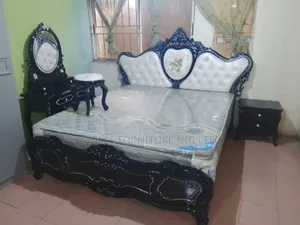 Complete Set of Royal Bed With Dresser and 2 Nightstand