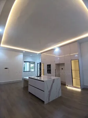 7bdrm Mansion in Asokoro for rent