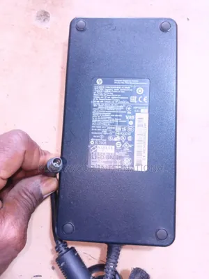 Uk Used Hp 230w High-Power Laptop Ac Adapter Charger
