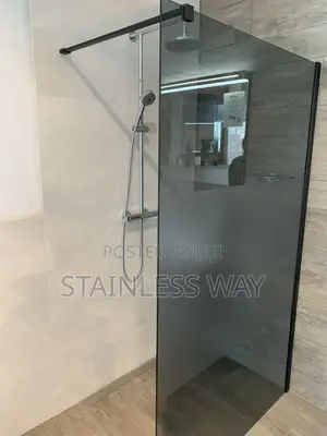 Shower Cubic Glass