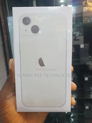 New Apple iPhone 13 128 GB White