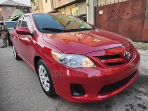 Toyota Corolla LE 4dr Sedan (1.8L 4cyl 4A) 2012 Red