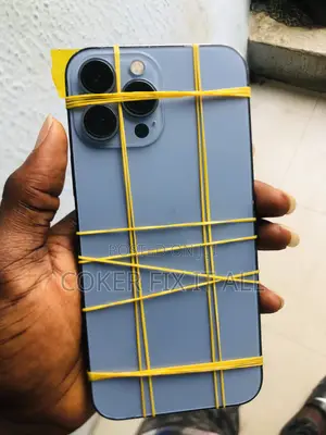 iPhone Micro Soldering Engineering