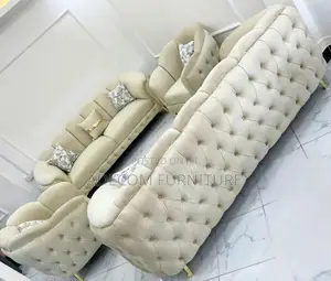 Set of Chairs Payment in Delivery