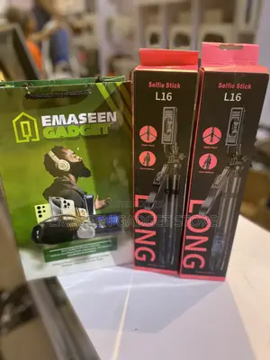 L16 Selfie Stick