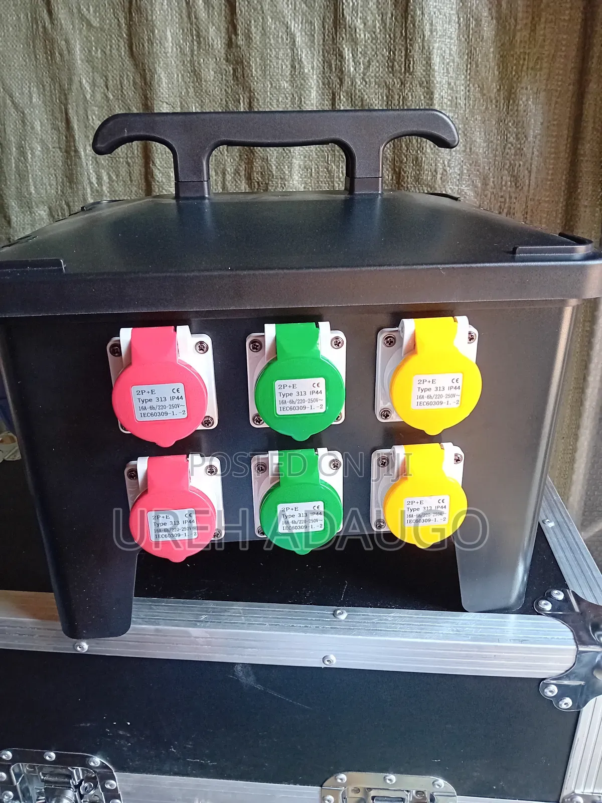 12 Way Direct Power Supply Box