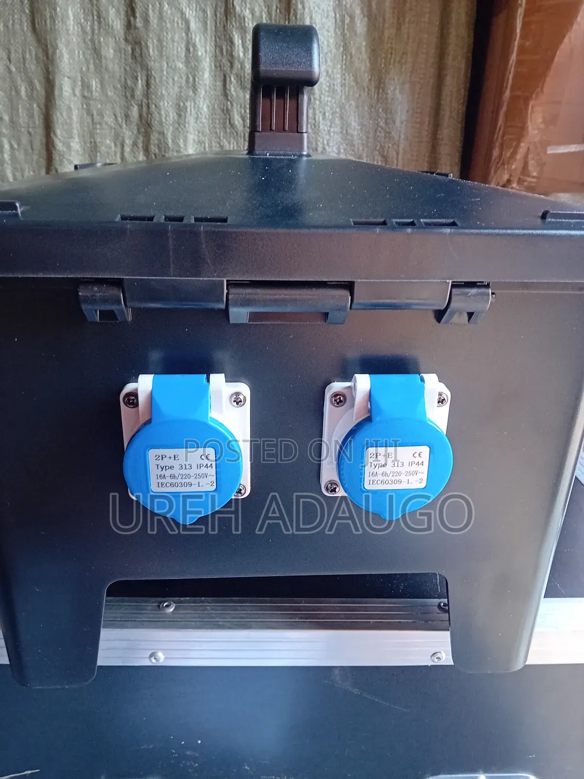 12 Way Direct Power Supply Box