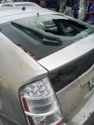 Toyota Pirus 2012 Back Glass Available