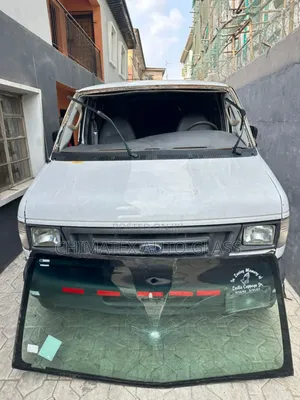 Ford E350 Econoline Bus Windscreen Glass Available