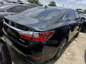 Lexus ES 2015 Black