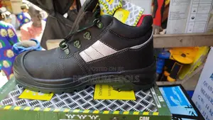Daerta New Protective Shoes
