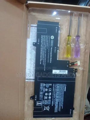 Hp Laptop Battery (0m03xl)