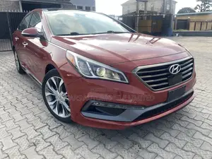 Hyundai Sonata Sport 2.0T 4dr Sedan (2.0L 4cyl Turbo 6A) 2015