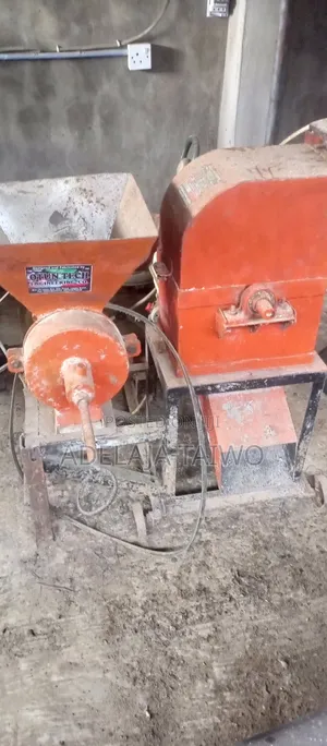 Industrial Hammer Mill and Grinding Machine