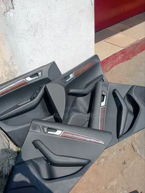 Set Of Door Mat Audi Q5 2013