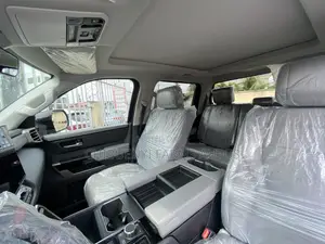 Toyota Tundra Limited CrewMax 6.5' Bed 2024 Blue