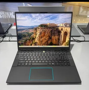 Laptop Dell Allienware M18 R1 16GB Intel Core Ultra 7 SSD 512GB