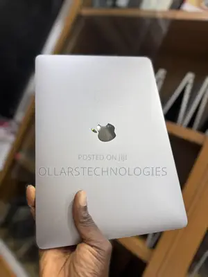 Laptop Apple MacBook Pro M1 8GB Apple M1 SSD 256GB