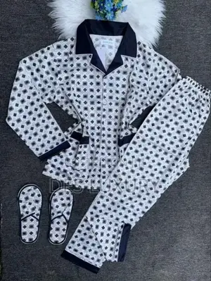 Unisex Pyjamas With Slippers