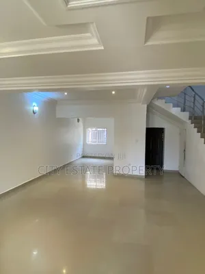 4bdrm Duplex in City Estate, Gaduwa for rent