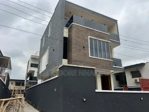 5bdrm Duplex in Adeniyi Jones Ikeja for sale