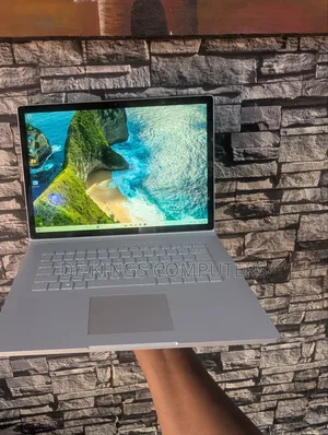 Laptop Microsoft Surface Book 2 16GB Intel Core i7 SSD 256GB