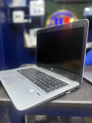 Laptop HP EliteBook 830 G5 8GB Intel Core I5 SSD 750GB