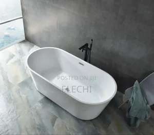 Free Standing Bathtub (Round)White