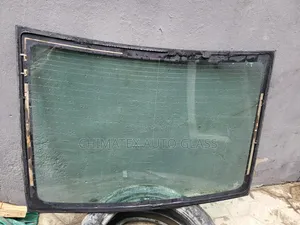 Toyota Avalon 2015 Back Glass Available